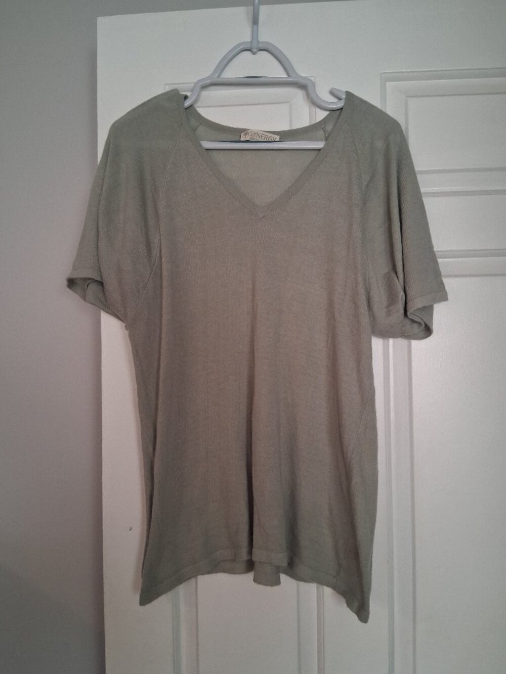 Synergy Organic Clothing sage top, size L (GUC)